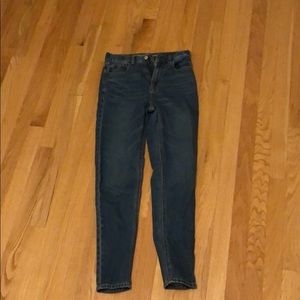 American Eagle mom jeans